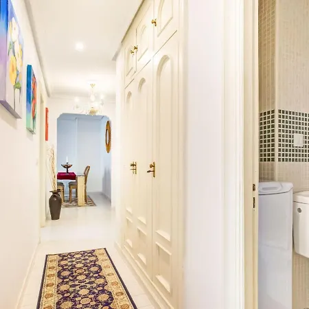 Belvilla By Oyo Apartamento En Cimadevilla Apartman *