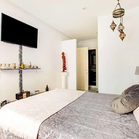 Apartman Belvilla By Oyo Apartamento En Cimadevilla Gijón