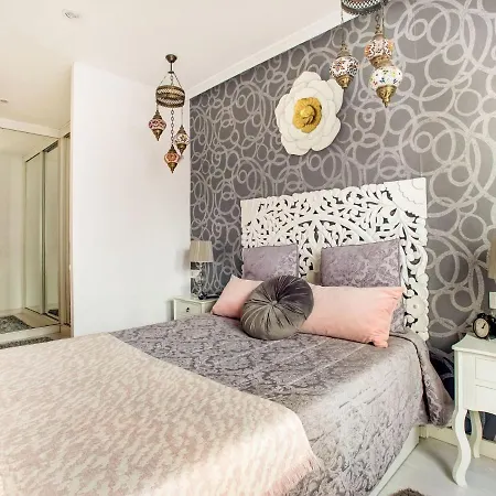 Belvilla By Oyo Apartamento En Cimadevilla Apartment Gijon